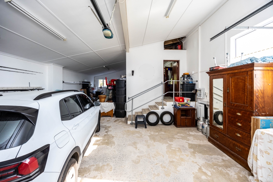 4 Bedroom Property for Sale in Kidds Beach Eastern Cape